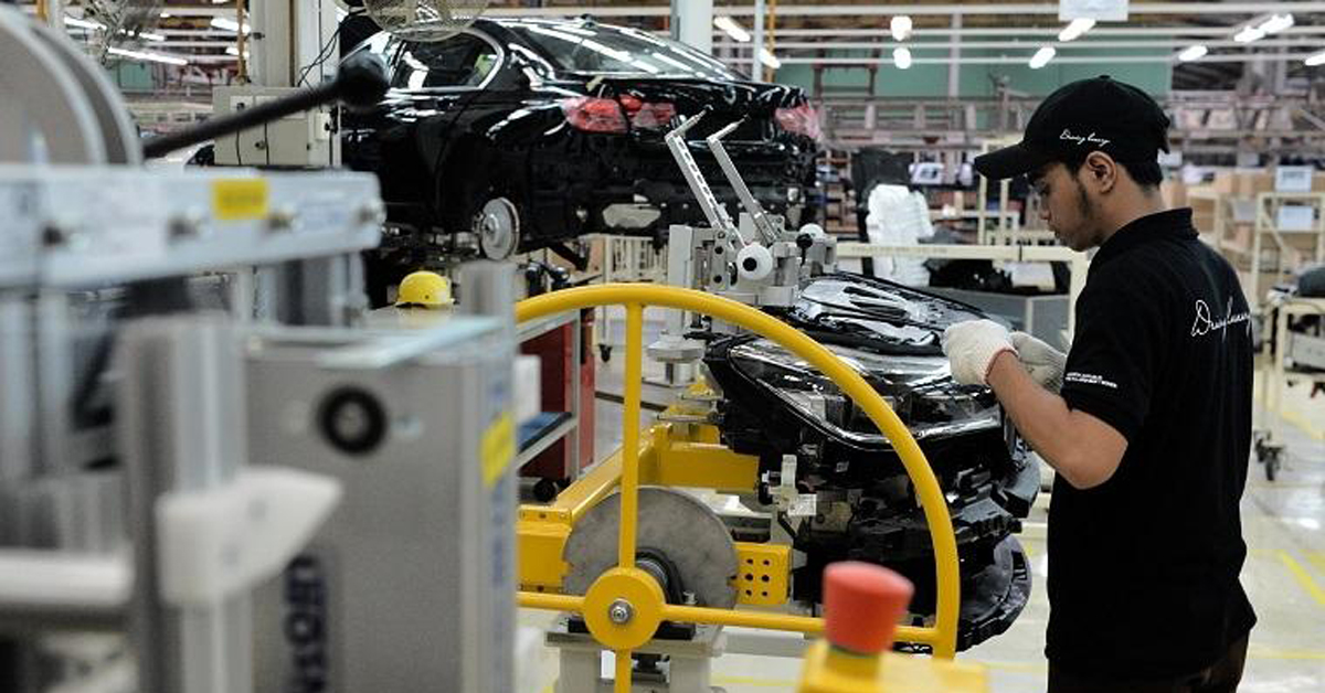 Karier di Bidang Otomotif